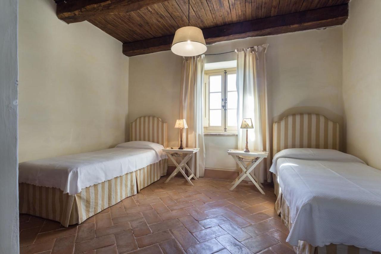 Della Genga Country Houses Poreta