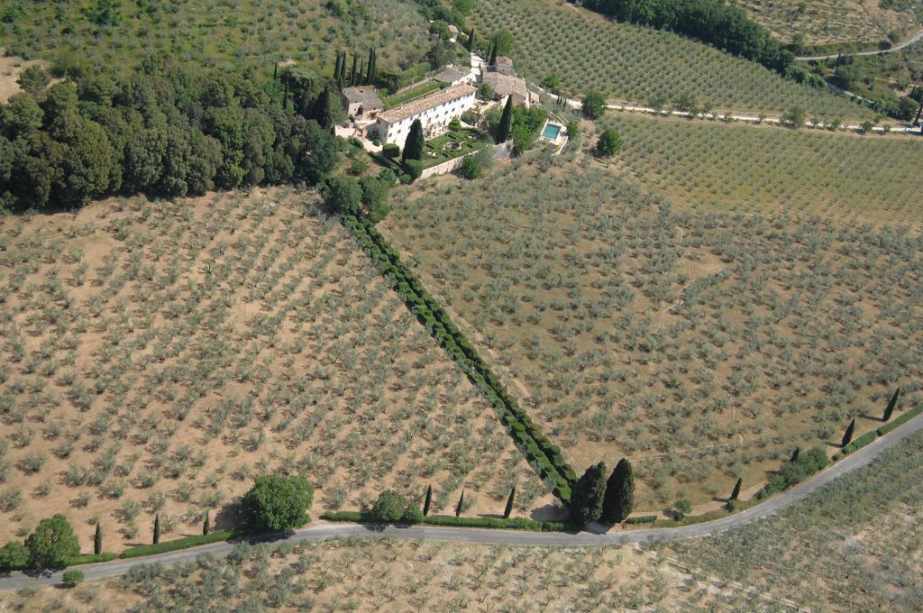 Della Genga Country